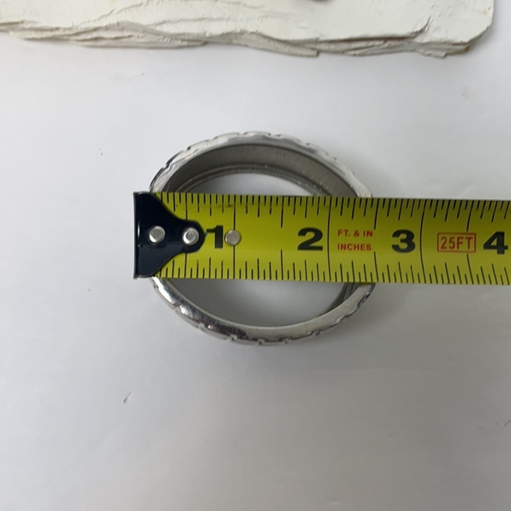 Silver Clamp Bracelet Turtle Shell Design - Picture 7 of 8